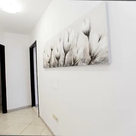 Giussepe Apartment